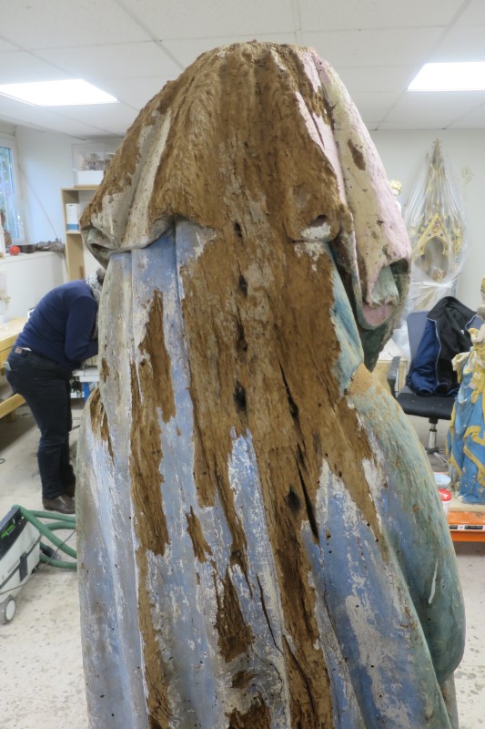 Atelier Giordani - Conservation - Restauration
Edifice – Mobilier - Sculpture – Objets d’art – Moulage –
Pierre, bois métal, polychromie et dorure - Restauration de deux statues en bois polychrome - Bois polychrome - - Traitement insecticide en anoxie dynamique
- Traitement insecticide chimique préventif 
- Dépoussiérage, nettoyage, purge
- Consolidation chimique du bois
- Restitution des manques et éléments mobiles
- Comblements et masticage
- Réintégration colorée et glacis