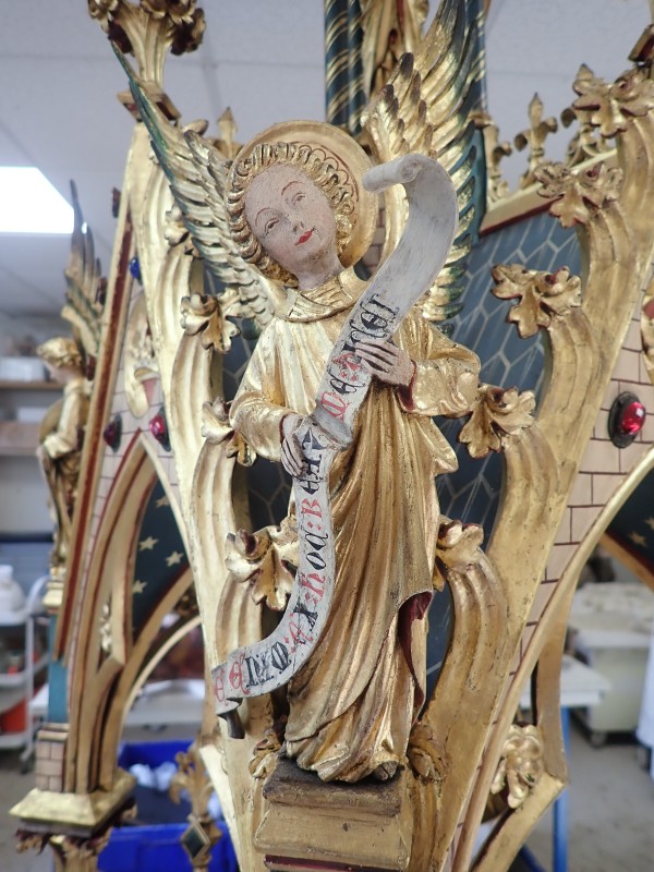 Atelier Giordani - Conservation - Restauration
Edifice – Mobilier - Sculpture – Objets d’art – Moulage –
Pierre, bois métal, polychromie et dorure - Restauration d'une statue de la Vierge à l'enfant de la Cathédrale Notre-Dame-de-la-Treille en bois polychrome et dorure - Bois polychrome et dorure - -Dépose/repose avec transfert en atelier
-Dépoussiérage minutieux sous aspiration contrôlée
-Refixage de la polychromie soulevée
-Nettoyage au triammonium citrate
-Complément de sculpture
-Réintégration de dorure
-Réintégration de polychromie
- Protection de la surface par application d'une cire microcristalline
