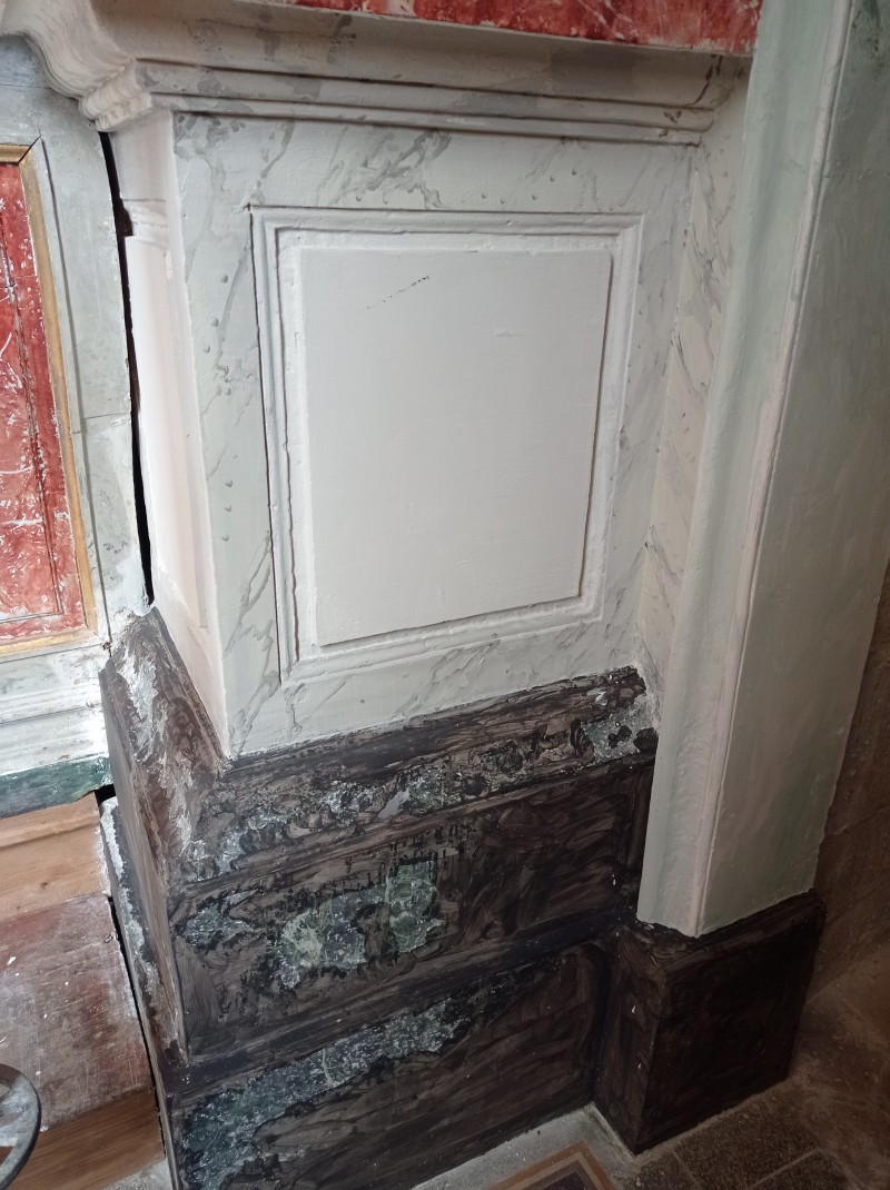 Atelier Giordani - Conservation - Restauration
Edifice – Mobilier - Sculpture – Objets d’art – Moulage –
Pierre, bois métal, polychromie et dorure - Retable majeur et maître-autel en pierre et faux marbre - Pierre calcaire et staff, faux marbre et faux bois - - Dépoussiérage, Nettoyage
- Refixage de la polychromie
- Consolidations chimiques ponctuelles
- Ragréages et comblements
- Masticage des lacunes
- Réintégration colorée et restitution des faux marbres et faux bois
- Réintégration de dorure à l'or mica