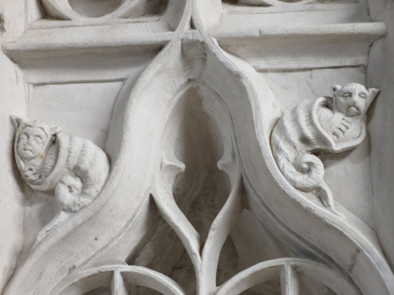 Atelier Giordani - Conservation - Restauration
Edifice – Mobilier - Sculpture – Objets d’art – Moulage –
Pierre, bois métal, polychromie et dorure - Conservation restauration du tour de chœur de la Cathédrale Notre Dame de Chartres - Pierre - - Dépoussiérage soigneux
- Pré-consolidation de l'épiderme
- Nettoyage par application de latex pelable
- Nettoyage complémentaire par application de compresse de carbonate d'ammonium
- Rinçage à l'eau déminéralisé et brossage doux
- Purge des joints défaillants et rejointoiement
- Consolidation du support
- Traitement des ferrures, agrafes et éléments ferreux
- Reprise d'enduits et ragréages
- Goujonnages et collages
-Patine d'harmonisation