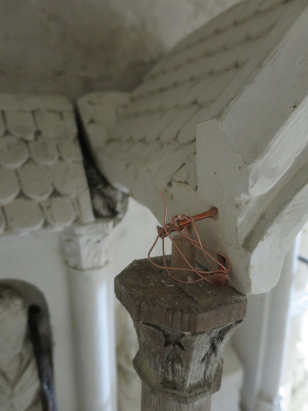 Atelier Giordani - Conservation - Restauration
Edifice – Mobilier - Sculpture – Objets d’art – Moulage –
Pierre, bois métal, polychromie et dorure - Conservation restauration du tour de chœur de la Cathédrale Notre Dame de Chartres - Pierre - - Dépoussiérage soigneux
- Pré-consolidation de l'épiderme
- Nettoyage par application de latex pelable
- Nettoyage complémentaire par application de compresse de carbonate d'ammonium
- Rinçage à l'eau déminéralisé et brossage doux
- Purge des joints défaillants et rejointoiement
- Consolidation du support
- Traitement des ferrures, agrafes et éléments ferreux
- Reprise d'enduits et ragréages
- Goujonnages et collages
-Patine d'harmonisation