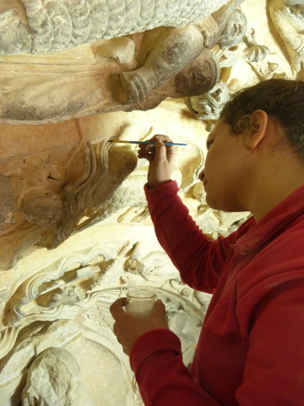 Atelier Giordani - Conservation - Restauration
Edifice – Mobilier - Sculpture – Objets d’art – Moulage –
Pierre, bois métal, polychromie et dorure - Conservation restauration du Portail royal Sud de la Cathédrale Saint Julien - Pierre polychrome - - Dessalements ponctuels
- Dépoussiérage soigneux
- Refixage des vestiges de polychromie
- Nettoyage par micro-gommage
- Nettoyage par désincrustation photonique
- Consolidation chimique de la pierre
- Renforts structurels
- Purges et reprises des joints d'appareillages 
- Traitement des éléments métalliques
- Retouches ponctuelles
- Patine d'harmonisation