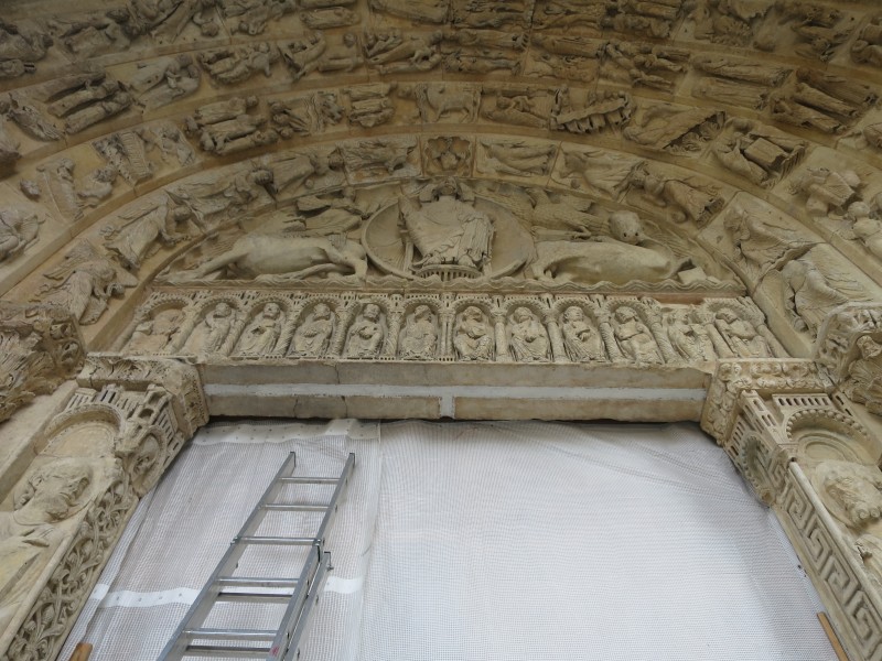 Atelier Giordani - Conservation - Restauration
Edifice – Mobilier - Sculpture – Objets d’art – Moulage –
Pierre, bois métal, polychromie et dorure - Conservation restauration du Portail royal Sud de la Cathédrale Saint Julien - Pierre polychrome - - Dessalements ponctuels
- Dépoussiérage soigneux
- Refixage des vestiges de polychromie
- Nettoyage par micro-gommage
- Nettoyage par désincrustation photonique
- Consolidation chimique de la pierre
- Renforts structurels
- Purges et reprises des joints d'appareillages 
- Traitement des éléments métalliques
- Retouches ponctuelles
- Patine d'harmonisation