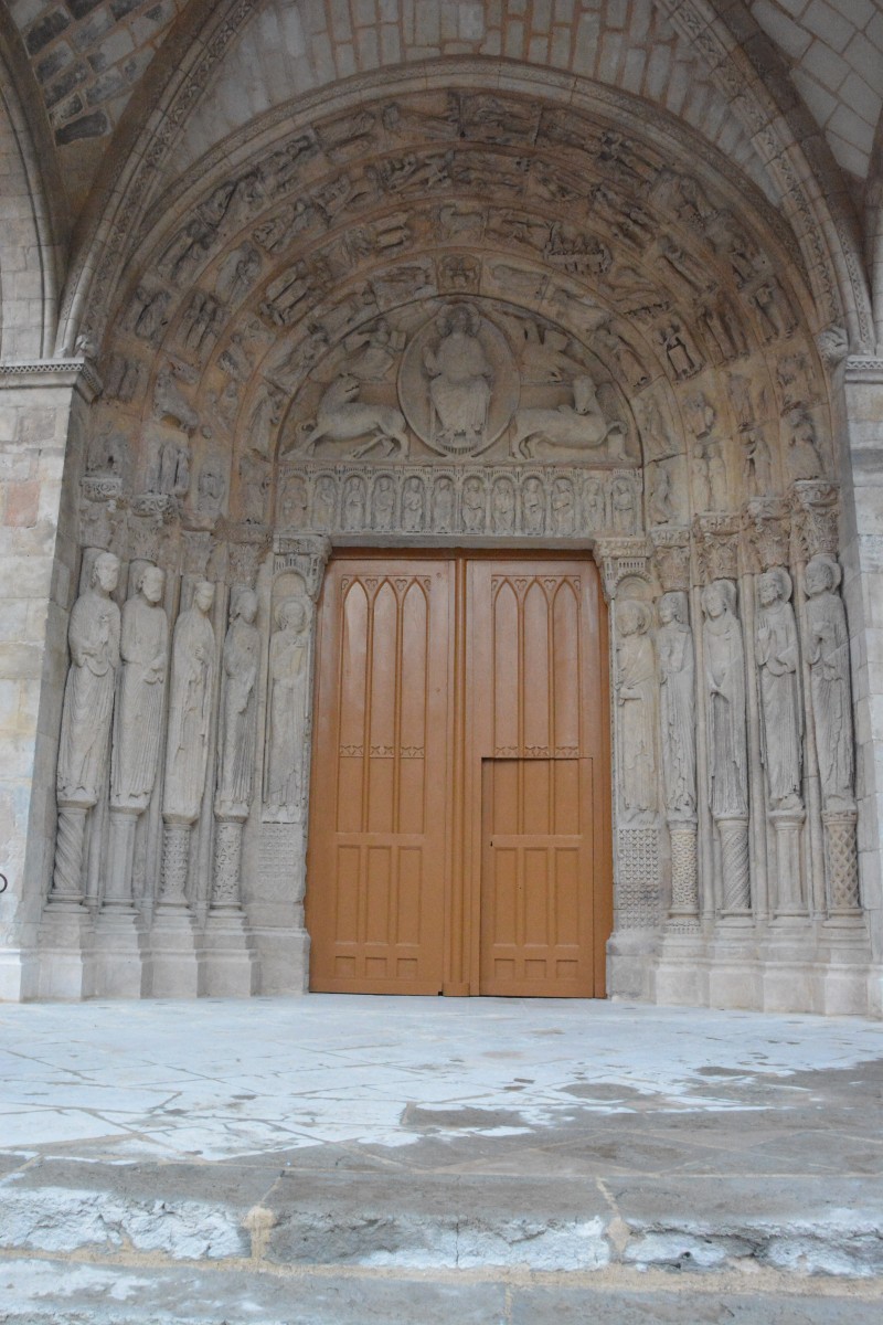 Atelier Giordani - Conservation - Restauration
Edifice – Mobilier - Sculpture – Objets d’art – Moulage –
Pierre, bois métal, polychromie et dorure - Conservation restauration du Portail royal Sud de la Cathédrale Saint Julien - Pierre polychrome - - Dessalements ponctuels
- Dépoussiérage soigneux
- Refixage des vestiges de polychromie
- Nettoyage par micro-gommage
- Nettoyage par désincrustation photonique
- Consolidation chimique de la pierre
- Renforts structurels
- Purges et reprises des joints d'appareillages 
- Traitement des éléments métalliques
- Retouches ponctuelles
- Patine d'harmonisation