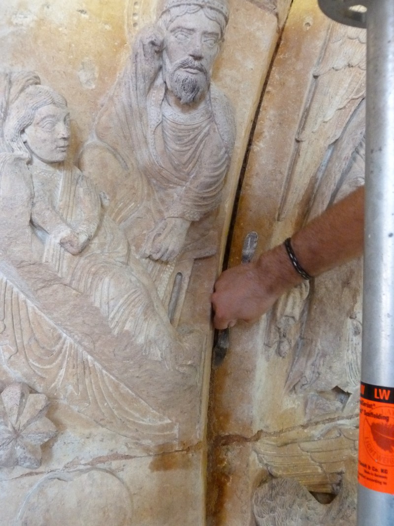 Atelier Giordani - Conservation - Restauration
Edifice – Mobilier - Sculpture – Objets d’art – Moulage –
Pierre, bois métal, polychromie et dorure - Conservation restauration du Portail royal Sud de la Cathédrale Saint Julien - Pierre polychrome - - Dessalements ponctuels
- Dépoussiérage soigneux
- Refixage des vestiges de polychromie
- Nettoyage par micro-gommage
- Nettoyage par désincrustation photonique
- Consolidation chimique de la pierre
- Renforts structurels
- Purges et reprises des joints d'appareillages 
- Traitement des éléments métalliques
- Retouches ponctuelles
- Patine d'harmonisation