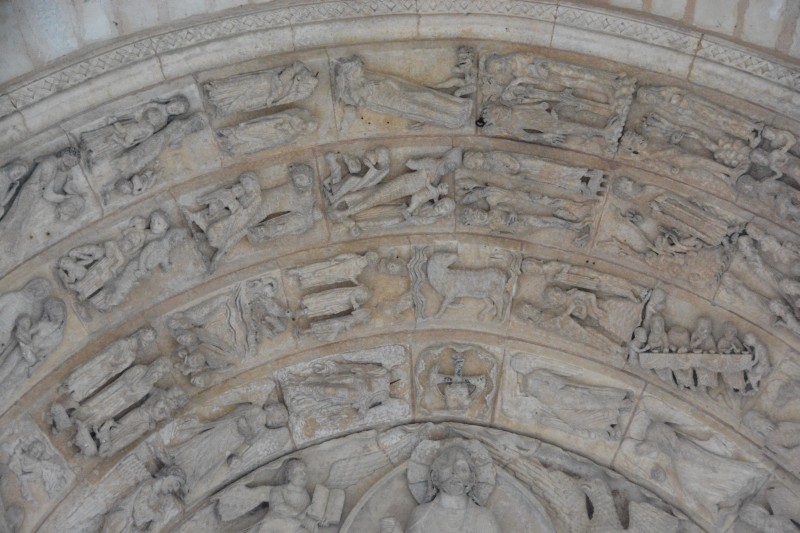 Atelier Giordani - Conservation - Restauration
Edifice – Mobilier - Sculpture – Objets d’art – Moulage –
Pierre, bois métal, polychromie et dorure - Conservation restauration du Portail royal Sud de la Cathédrale Saint Julien - Pierre polychrome - - Dessalements ponctuels
- Dépoussiérage soigneux
- Refixage des vestiges de polychromie
- Nettoyage par micro-gommage
- Nettoyage par désincrustation photonique
- Consolidation chimique de la pierre
- Renforts structurels
- Purges et reprises des joints d'appareillages 
- Traitement des éléments métalliques
- Retouches ponctuelles
- Patine d'harmonisation