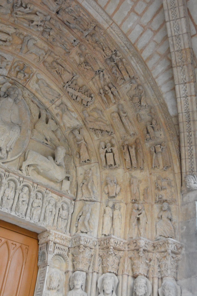 Atelier Giordani - Conservation - Restauration
Edifice – Mobilier - Sculpture – Objets d’art – Moulage –
Pierre, bois métal, polychromie et dorure - Conservation restauration du Portail royal Sud de la Cathédrale Saint Julien - Pierre polychrome - - Dessalements ponctuels
- Dépoussiérage soigneux
- Refixage des vestiges de polychromie
- Nettoyage par micro-gommage
- Nettoyage par désincrustation photonique
- Consolidation chimique de la pierre
- Renforts structurels
- Purges et reprises des joints d'appareillages 
- Traitement des éléments métalliques
- Retouches ponctuelles
- Patine d'harmonisation