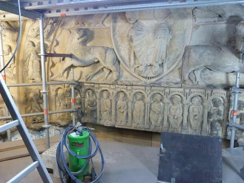 Atelier Giordani - Conservation - Restauration
Edifice – Mobilier - Sculpture – Objets d’art – Moulage –
Pierre, bois métal, polychromie et dorure - Conservation restauration du Portail royal Sud de la Cathédrale Saint Julien - Pierre polychrome - - Dessalements ponctuels
- Dépoussiérage soigneux
- Refixage des vestiges de polychromie
- Nettoyage par micro-gommage
- Nettoyage par désincrustation photonique
- Consolidation chimique de la pierre
- Renforts structurels
- Purges et reprises des joints d'appareillages 
- Traitement des éléments métalliques
- Retouches ponctuelles
- Patine d'harmonisation