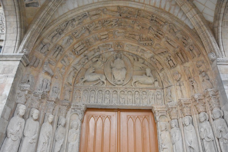 Atelier Giordani - Conservation - Restauration
Edifice – Mobilier - Sculpture – Objets d’art – Moulage –
Pierre, bois métal, polychromie et dorure - Conservation restauration du Portail royal Sud de la Cathédrale Saint Julien - Pierre polychrome - - Dessalements ponctuels
- Dépoussiérage soigneux
- Refixage des vestiges de polychromie
- Nettoyage par micro-gommage
- Nettoyage par désincrustation photonique
- Consolidation chimique de la pierre
- Renforts structurels
- Purges et reprises des joints d'appareillages 
- Traitement des éléments métalliques
- Retouches ponctuelles
- Patine d'harmonisation