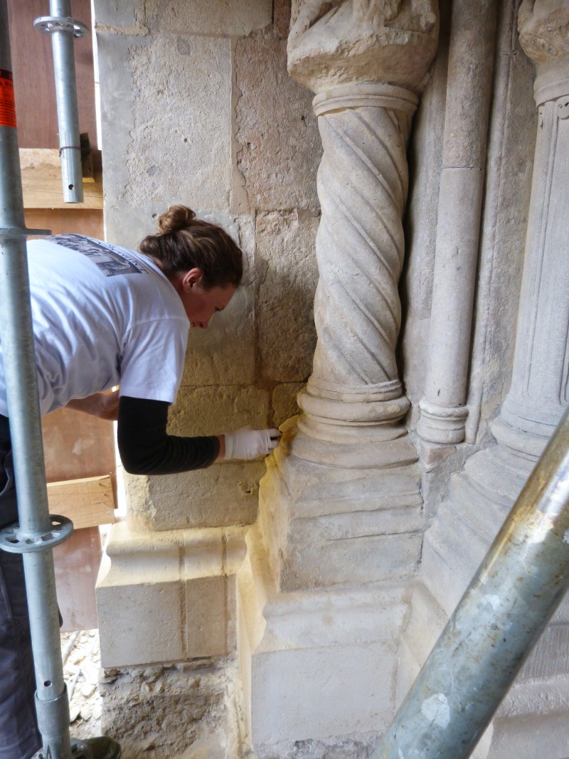 Atelier Giordani - Conservation - Restauration
Edifice – Mobilier - Sculpture – Objets d’art – Moulage –
Pierre, bois métal, polychromie et dorure - Conservation restauration du Portail royal Sud de la Cathédrale Saint Julien - Pierre polychrome - - Dessalements ponctuels
- Dépoussiérage soigneux
- Refixage des vestiges de polychromie
- Nettoyage par micro-gommage
- Nettoyage par désincrustation photonique
- Consolidation chimique de la pierre
- Renforts structurels
- Purges et reprises des joints d'appareillages 
- Traitement des éléments métalliques
- Retouches ponctuelles
- Patine d'harmonisation