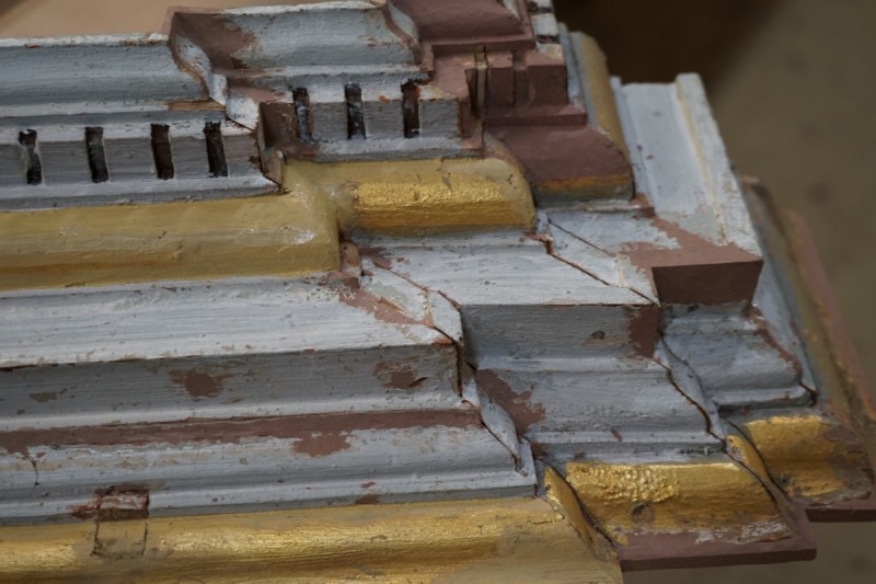 Atelier Giordani - Conservation - Restauration
Edifice – Mobilier - Sculpture – Objets d’art – Moulage –
Pierre, bois métal, polychromie et dorure - Conservation-restauration – Retable majeur - Bois peint - OPÉRATIONS RÉALISÉES
-	Dépose, transfert et dépoussiérage
-	Traitement insecticide curatif et consolidation des bois 
-	Révision et consolidation des assemblages
-	Restitution et compléments des éléments manquants
-	Greffes
-	Nettoyage et fixage
-	Masticages, réintégrations colorées, 
dorure à la mixtion et mises en cire
- Transfert et repose