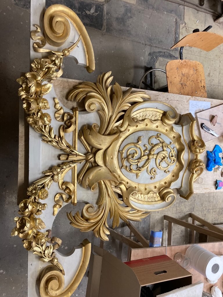 Atelier Giordani - Conservation - Restauration
Edifice – Mobilier - Sculpture – Objets d’art – Moulage –
Pierre, bois métal, polychromie et dorure - Conservation restauration retable St Joseph de la Basilique Notre-Dame - Bois - Marbre - Dorure - - Dépose-repose et transfert en atelier des ornements pour interventions
- Traitement insecticide des ornements bois
- Dépoussiérage soigneux
- Consolidation chimique du bois
- Nettoyage au TAC
- Passivation des éléments ferreux
- Vérification des systèmes d'assemblages
- Restitutions par goujonnage et collage des éléments mobiles et éléments modelés
- Comblements des manques et lacunes
- Masticage des lacunes de surfaces
- Réintégration colorées ponctuelles
- Dorures à la mixtion
