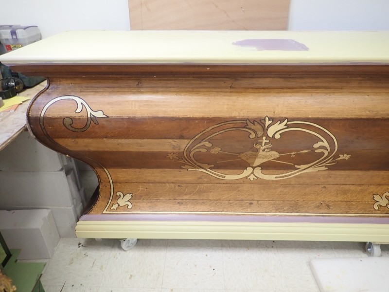 Atelier Giordani - Conservation - Restauration
Edifice – Mobilier - Sculpture – Objets d’art – Moulage –
Pierre, bois métal, polychromie et dorure - Restauration du retable latéral sud de l’église Saint Georges - Dépose partielle du retable, traitement des statues et décors d’applique infestés d’insectes xylophages par passage en machine d’anoxie dynamique (traitement par privation d’oxygène) - OPÉRATIONS RÉALISÉES

Reprise de la structure, greffes, et restitution des manques. 

Nettoyage de l’ensemble, fixation des zones de peinture écaillante, et restauration de la polychromie par réalisation 
de retouches de faux-bois et reprise de la dorure.