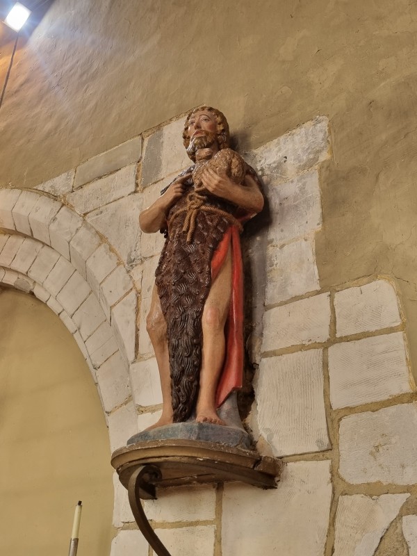 Atelier Giordani - Conservation - Restauration
Edifice – Mobilier - Sculpture – Objets d’art – Moulage –
Pierre, bois métal, polychromie et dorure - Dégagement d'une statue de St Jean-Baptiste en pierre - Pierre polychrome - -transport aller/retour en atelier
- Dégagement mécanique des surpeints sous lunettes binoculaire
- Purge des anciennes restaurations et reprise reprise au polyfila des zones à combler et modeler
- Scellement de la tête et de la terrasse par goujon en inox et colle Hilti
- Retouche colorée
- Repose et fixation