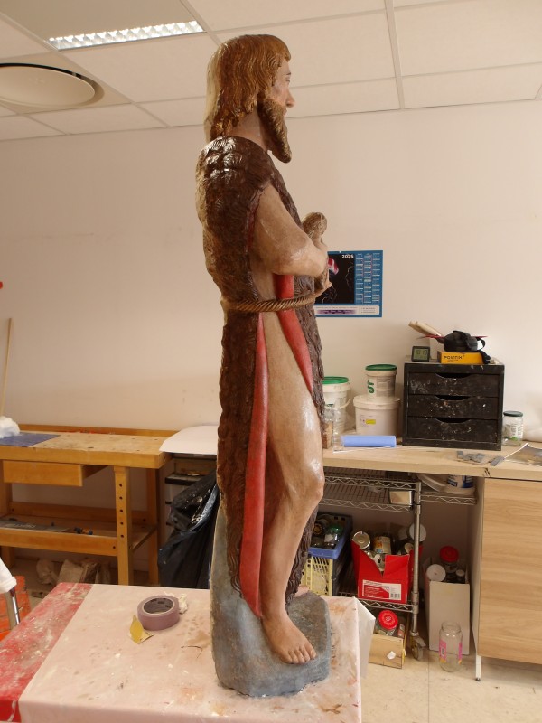Atelier Giordani - Conservation - Restauration
Edifice – Mobilier - Sculpture – Objets d’art – Moulage –
Pierre, bois métal, polychromie et dorure - Dégagement d'une statue de St Jean-Baptiste en pierre - Pierre polychrome - -transport aller/retour en atelier
- Dégagement mécanique des surpeints sous lunettes binoculaire
- Purge des anciennes restaurations et reprise reprise au polyfila des zones à combler et modeler
- Scellement de la tête et de la terrasse par goujon en inox et colle Hilti
- Retouche colorée
- Repose et fixation
