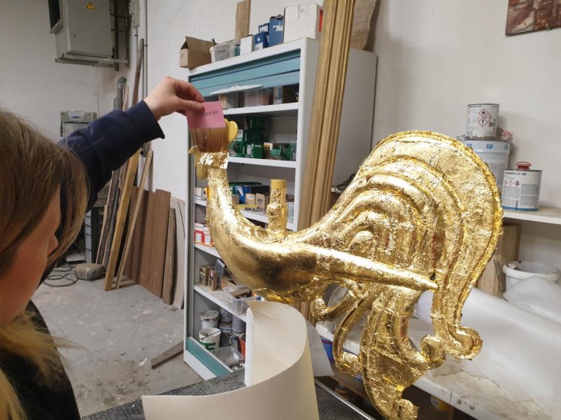 Atelier Giordani - Conservation - Restauration
Edifice – Mobilier - Sculpture – Objets d’art – Moulage –
Pierre, bois métal, polychromie et dorure - Dorure dôme Basilique Notre Dame de Bon-secours - Dorure à la mixtion - Application de la peinture d’accroche
Application de la peinture teinté ocre jaune
Application de la mixtion
Pose des feuilles d’or libres et encollées puis époussetage
Retouches or mica
Matage