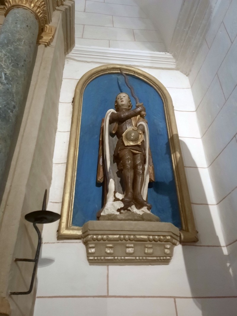 Atelier Giordani - Conservation - Restauration
Edifice – Mobilier - Sculpture – Objets d’art – Moulage –
Pierre, bois métal, polychromie et dorure - Conservation-restauration générale du choeur : Retable majeur et son maître-autel - Pierre calcaire, maçonnerie et plâtre, bois ; décors peints, dorés et argentés - OPÉRATIONS RÉALISÉES
-	Dépoussiérage, refixage, nettoyage
-	Comblement des lacunes, ragréage et masticage
-	Restitution d’éléments manquants par prise d’empreinte et moulage
-	Dégagement mécanique par clivage au scalpel
-	Allègement de la bronzine
-	Retouches sur les décors peints, dorés (or mica) et argentés (argent minéral Iriodin)
-	Dorure à la mixtion
-	Restitution des fonds (peinture acrylique) à partir de sondages
-	Patines d’harmonisation