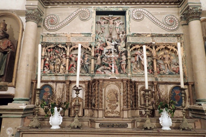 Atelier Giordani - Conservation - Restauration
Edifice – Mobilier - Sculpture – Objets d’art – Moulage –
Pierre, bois métal, polychromie et dorure - Conservation-restauration générale du choeur : Retable majeur et son maître-autel - Pierre calcaire, maçonnerie et plâtre, bois ; décors peints, dorés et argentés - OPÉRATIONS RÉALISÉES
-	Dépoussiérage, refixage, nettoyage
-	Comblement des lacunes, ragréage et masticage
-	Restitution d’éléments manquants par prise d’empreinte et moulage
-	Dégagement mécanique par clivage au scalpel
-	Allègement de la bronzine
-	Retouches sur les décors peints, dorés (or mica) et argentés (argent minéral Iriodin)
-	Dorure à la mixtion
-	Restitution des fonds (peinture acrylique) à partir de sondages
-	Patines d’harmonisation