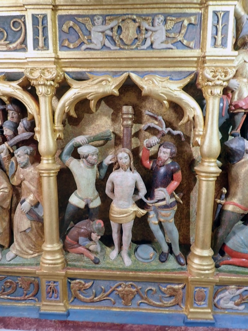 Atelier Giordani - Conservation - Restauration
Edifice – Mobilier - Sculpture – Objets d’art – Moulage –
Pierre, bois métal, polychromie et dorure - Conservation-restauration générale du choeur : Retable majeur et son maître-autel - Pierre calcaire, maçonnerie et plâtre, bois ; décors peints, dorés et argentés - OPÉRATIONS RÉALISÉES
-	Dépoussiérage, refixage, nettoyage
-	Comblement des lacunes, ragréage et masticage
-	Restitution d’éléments manquants par prise d’empreinte et moulage
-	Dégagement mécanique par clivage au scalpel
-	Allègement de la bronzine
-	Retouches sur les décors peints, dorés (or mica) et argentés (argent minéral Iriodin)
-	Dorure à la mixtion
-	Restitution des fonds (peinture acrylique) à partir de sondages
-	Patines d’harmonisation