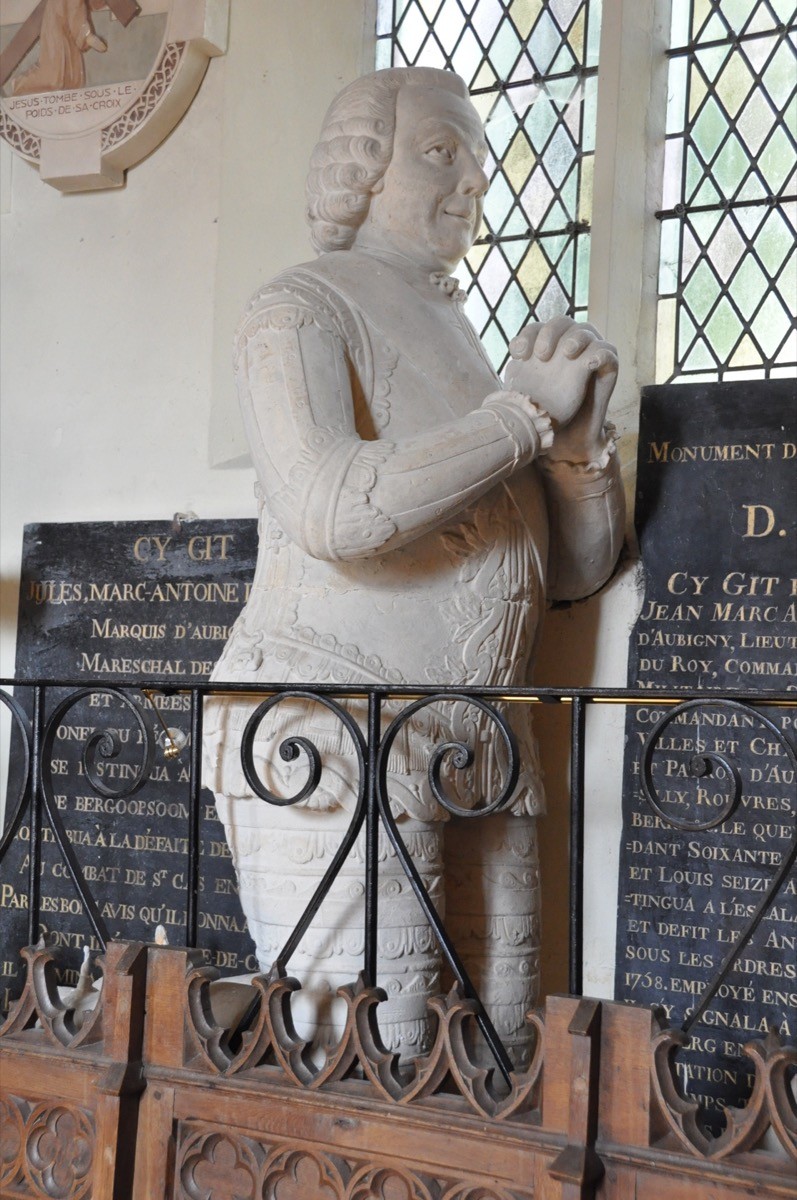 Atelier Giordani - Conservation - Restauration
Edifice – Mobilier - Sculpture – Objets d’art – Moulage –
Pierre, bois métal, polychromie et dorure - Travaux de restauration des six orants des seigneurs d’Aubigny - Statue en pierre et terre cuite - Déposés, traités en atelier et remontés

OPÉRATIONS RÉALISÉES
-	Dépose, transport, repose
-	Nettoyage microsablage et par compresses
-	Consolisation au silicate d’éthyle
-	Extraction des goujons ferreux
-	Collage et goujonnage (goujon carbone)
-	Ragréages et rejointoiement
-	Harmonisation