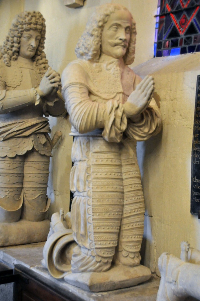 Atelier Giordani - Conservation - Restauration
Edifice – Mobilier - Sculpture – Objets d’art – Moulage –
Pierre, bois métal, polychromie et dorure - Travaux de restauration des six orants des seigneurs d’Aubigny - Statue en pierre et terre cuite - Déposés, traités en atelier et remontés

OPÉRATIONS RÉALISÉES
-	Dépose, transport, repose
-	Nettoyage microsablage et par compresses
-	Consolisation au silicate d’éthyle
-	Extraction des goujons ferreux
-	Collage et goujonnage (goujon carbone)
-	Ragréages et rejointoiement
-	Harmonisation
