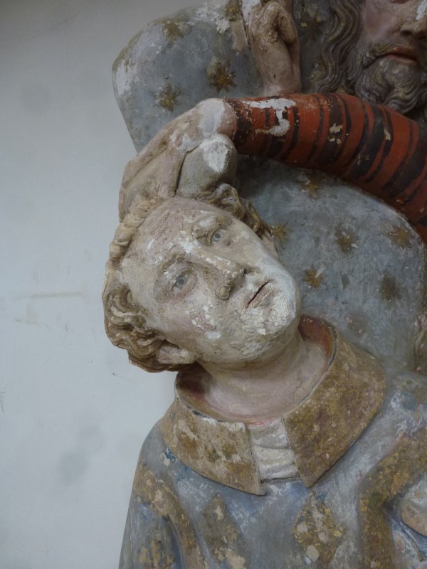 Atelier Giordani - Conservation - Restauration
Edifice – Mobilier - Sculpture – Objets d’art – Moulage –
Pierre, bois métal, polychromie et dorure - Restauration de deux statues de l’église de Saint-Etienne - Restauration de deux statues retrouvées enfouies dans la terre dans l’église Saint-Etienne de Mareil Marly - OPÉRATIONS RÉALISÉES : 

- Nettoyage et élimination minutieuse des dépôts de terre dus à l’enfouissement. 
- Fixage de la polychromie écaillante. 
- Élimination des anciennes tiges métalliques oxydées servant originellement de liaisonnement. 
- Élimination d’efflorescence de plâtre sur la statue de Saint Etienne. Assemblage des fragments, comblements des lacunes du support et ragréages.
- Dégagement de la polychromie par clivage au scalpel sous lunettes binoculaires après la réalisation d’études stratigraphiques préalables, réintégrations colorées et retouches.
- Réalisation de socle peint en ton pierre pour la présentation des statues et repose sécurisée de celles-ci à leur nouvel emplacement au sein de l’église.