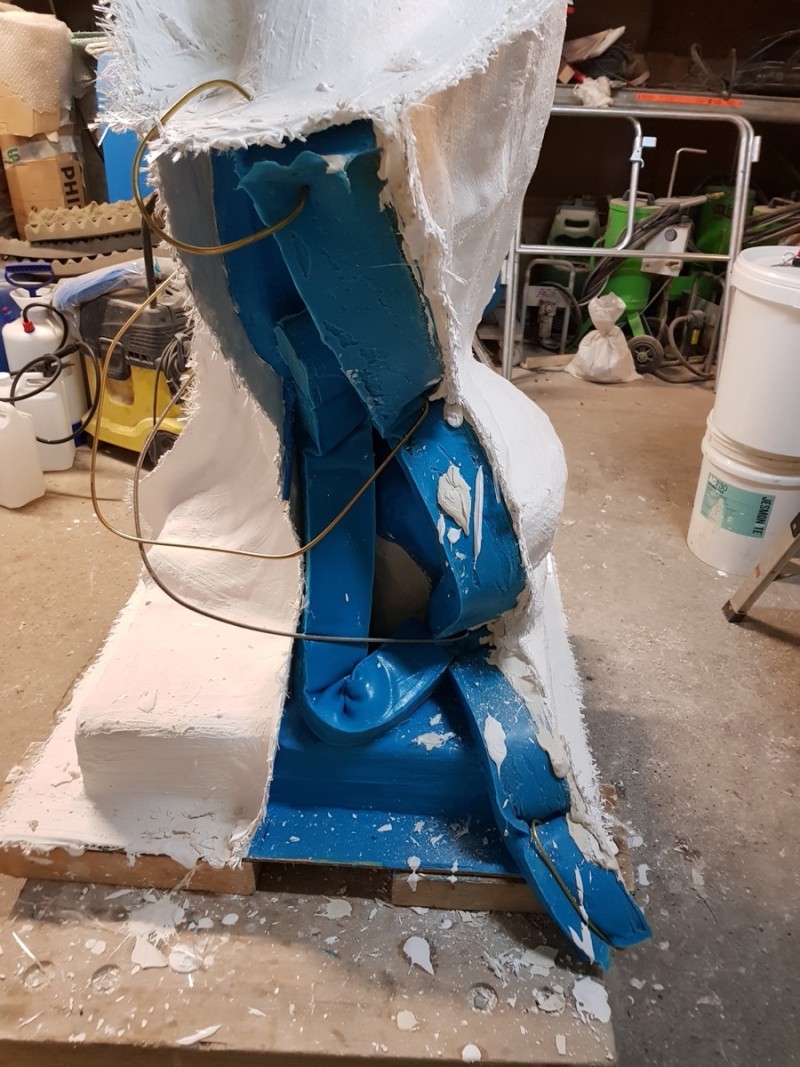 Atelier Giordani - Conservation - Restauration
Edifice – Mobilier - Sculpture – Objets d’art – Moulage –
Pierre, bois métal, polychromie et dorure - Moulage complet de la statue sur une reproduction et tirage en micro-béton - Pierre reconstituée avec armature métallique - OPÉRATIONS RÉALISÉES
Reproduction :
-	Dépose
-	Nettoyage
-	Passivation et restitution des reliefs manquants
-	Comblement

Copie :
-	Préparation du support (reproduction)
-	Prise d’empreinte
-	Réalisation d’un contre-moule
-	Création d’un tirage en micro béton
- Finitions à sec, repose