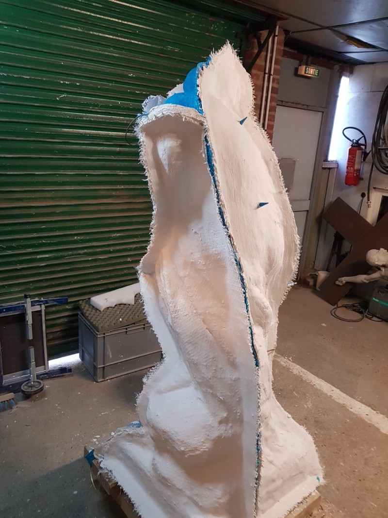 Atelier Giordani - Conservation - Restauration
Edifice – Mobilier - Sculpture – Objets d’art – Moulage –
Pierre, bois métal, polychromie et dorure - Moulage complet de la statue sur une reproduction et tirage en micro-béton - Pierre reconstituée avec armature métallique - OPÉRATIONS RÉALISÉES
Reproduction :
-	Dépose
-	Nettoyage
-	Passivation et restitution des reliefs manquants
-	Comblement

Copie :
-	Préparation du support (reproduction)
-	Prise d’empreinte
-	Réalisation d’un contre-moule
-	Création d’un tirage en micro béton
- Finitions à sec, repose