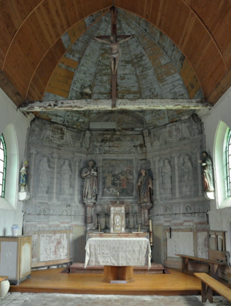 Atelier Giordani - Conservation - Restauration
Edifice – Mobilier - Sculpture – Objets d’art – Moulage –
Pierre, bois métal, polychromie et dorure - Étude préalable à la restauration du retable de la chapelle. 
Mise au jour d’un décor d’époque sous-jacent - Bois polychromé - OPÉRATIONS RÉALISÉES : 

- Sondage, étude, analyse de stratigraphies sur éléments sculptés, enduits, couches picturales murales
- Micro prélèvement
- Analyse et corrélation des résultats
- Ébauche de chronologie générale