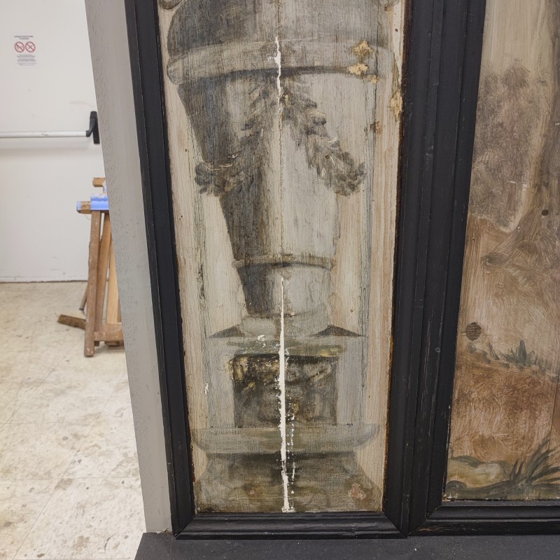Atelier Giordani - Conservation - Restauration
Edifice – Mobilier - Sculpture – Objets d’art – Moulage –
Pierre, bois métal, polychromie et dorure - Parloir de l'abbesse Abbaye de Verneuil sur Avre - Bois polychrome - -	Montage de l’échafaudage
-	Prise de côtes et mesures
-	Dépose des boiseries
-	Renfort structurel charpente
-	Traitement insecticide et fongicide de la charpente
-	Transport des panneaux en ateliers
-	Dépoussiérage
-	Purges et greffes
-	Consolidation chimique du support 
-	Révision des assemblages
-	Reprise des arasements et disjointoiements
-	Renforts structurels des panneaux
-	Comblements
-	Traitement insecticide des panneaux
-	Montage à blanc
-	Mise en peinture des montant et traverses
-	Dévernissage et retouche colorées des panneaux
-	Vernissage
-	Repose