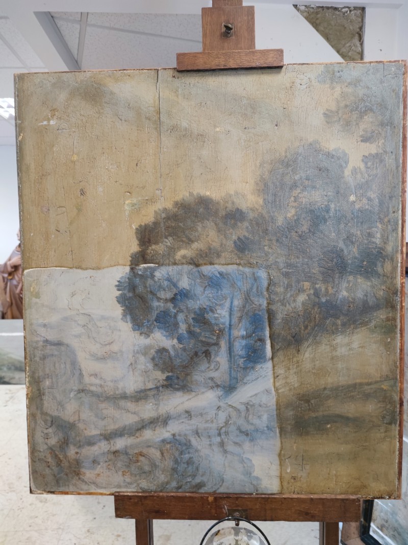 Atelier Giordani - Conservation - Restauration
Edifice – Mobilier - Sculpture – Objets d’art – Moulage –
Pierre, bois métal, polychromie et dorure - Parloir de l'abbesse Abbaye de Verneuil sur Avre - Bois polychrome - -	Montage de l’échafaudage
-	Prise de côtes et mesures
-	Dépose des boiseries
-	Renfort structurel charpente
-	Traitement insecticide et fongicide de la charpente
-	Transport des panneaux en ateliers
-	Dépoussiérage
-	Purges et greffes
-	Consolidation chimique du support 
-	Révision des assemblages
-	Reprise des arasements et disjointoiements
-	Renforts structurels des panneaux
-	Comblements
-	Traitement insecticide des panneaux
-	Montage à blanc
-	Mise en peinture des montant et traverses
-	Dévernissage et retouche colorées des panneaux
-	Vernissage
-	Repose