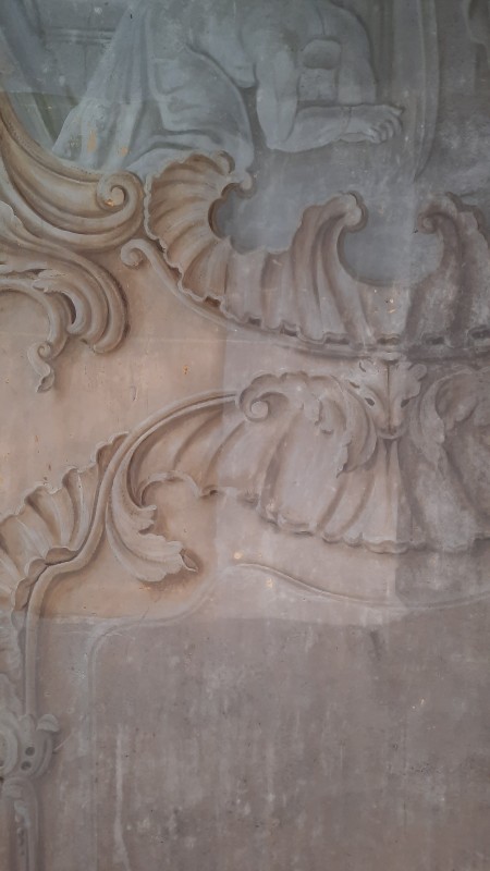 Atelier Giordani - Conservation - Restauration
Edifice – Mobilier - Sculpture – Objets d’art – Moulage –
Pierre, bois métal, polychromie et dorure - Restauration de la chapelle des fonds baptismaux de l'Eglise Sainte Cécile - Enduits muraux décorés
Boiseries faux-marbre
Marbre - -	Dépoussiérage et nettoyage
-	Dégagement et allègement des vernis
-	Traitement insecticide et fongicide sur l’autel
-	Purge des parties altérées et greffes de bois de même essence
-	Ragréages et comblement des lacunes, manques et épaufrures
-	Restitution de tête d’ange ailées après prise d’empreintes, moulage et tirage
-	Refixage et consolidation des enduits 
-	Refixage de la polychromie
-	Relevé des décors au calque et report sur zones de manques
-	Masticage
-	Reprise et réintégration des lacunes polychromes
-	Réintégration colorée des décors sur enduits et faux marbre
-	Restitution des faux-marbre de l’autel 
-	Dorure du cadre à la mixtion
