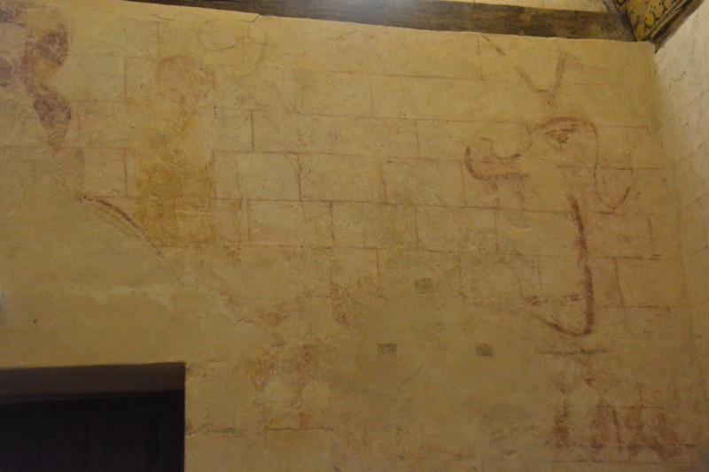 Atelier Giordani - Conservation - Restauration
Edifice – Mobilier - Sculpture – Objets d’art – Moulage –
Pierre, bois métal, polychromie et dorure - Restauration de la voûte et des décors peints -  - Lot 5 : Restauration/conservation d’éléments architecturaux, de décors polychromes, de sculpture

OPÉRATIONS RÉALISÉES
Tranche conditionnelle 2

Voûte de la nef :
-	Dépoussiérage 
-	Mise en teinte des greffes et des parties neuves et reprise du décor de fleur de lys par glacis acrylique 
-	Dépoussiérage de la poutre de gloire par technique croisée de brossage et d’aspiration

Élévation de la nef :
-	Dégagement des enduits pour mettre au jour les décors anciens conservés
-	Encapsulage des zones de peinture au plomb non dégagées
-	Consolidation des zones soufflées par infiltration de mortier et comblement des fissures des lacunes
-	Consolidation des zones pulvérulentes.
-	Sur les zones non dégagées : application d’une couche de fond à la chaux et animation et glacis acrylique et harmonisation des bouchages anciens
- Sur les zones de décors ancien : retouches colorées pour améliorer la lisibilité