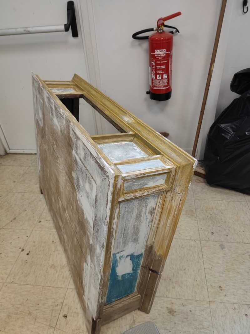 Atelier Giordani - Conservation - Restauration
Edifice – Mobilier - Sculpture – Objets d’art – Moulage –
Pierre, bois métal, polychromie et dorure - Restauration du tabernacle de l'Eglise Saint Martin - Bois polychrome et dorure - - Refixage de polychromie
- Dépoussiérage sous aspiration contrôlée
- Nettoyage de la polychromie et des dorures
- Masticage des lacunes de surface
- Réintégration colorée
- Dorure à la mixtion
- Vernissage de protection