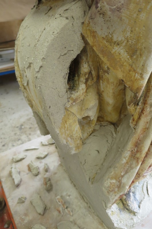 Atelier Giordani - Conservation - Restauration
Edifice – Mobilier - Sculpture – Objets d’art – Moulage –
Pierre, bois métal, polychromie et dorure - Restauration et dégagement du groupe sculpté de l'éducation de la Vierge - Pierre polychrome - - Traitement du support
- Dépoussiérage	
- Dégagement de polychromie	
- Refixage polychromie	
- Nettoyage	
- Masticage	
- Retouche et réintégration colorée