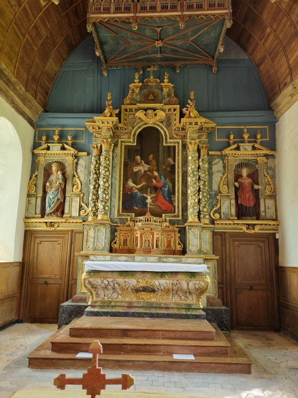 Atelier Giordani - Conservation - Restauration
Edifice – Mobilier - Sculpture – Objets d’art – Moulage –
Pierre, bois métal, polychromie et dorure - Retable majeur Bretagnolles - Bois peint et doré et pierre polychrome - - Dépoussiérage, nettoyage
- Traitement d'assainissement
- Révision et reprise de la structure
- Consolidation chimique des bois 
- Greffes non hypothétiques de bois sculpté
- Restitution par moulages et prises d'empreintes
- Conservation et restauration de la statuaire
- Refixage de la polychromie et réintégrations colorées 
- Allègement de la bronzine et restauration de la dorure sur mixtion à la feuille d'or