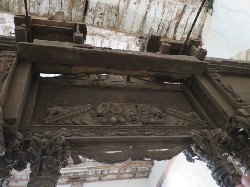 Atelier Giordani - Conservation - Restauration
Edifice – Mobilier - Sculpture – Objets d’art – Moulage –
Pierre, bois métal, polychromie et dorure - Travaux de restauration du mobilier classé de la chapelle -  - OPÉRATIONS RÉALISÉES
LOT 1 Menuiserie-ébénisterie 
LOT 2: Polychromie-statuaire

Trois tranches :

Tranche 1 :
-	Chancel
-	Édicule
-	Retable de la Vierge
-	Colonnes isolées
-	2 bas-reliefs 

Tranche 2 :
-	Maître-autel
-	2 colonnes torses
-	Portes latérales et encadrement

Tranche 3 :
-	Reliquaires, chandeliers, étuis à crosse
-	Statuaire