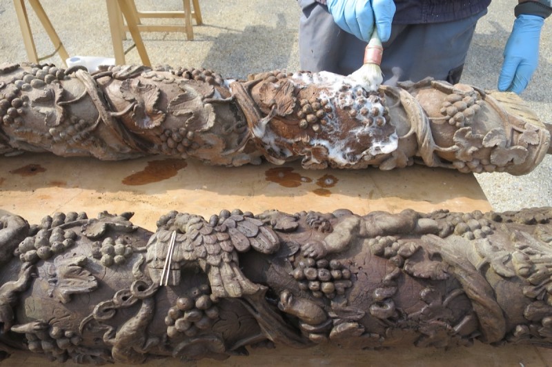 Atelier Giordani - Conservation - Restauration
Edifice – Mobilier - Sculpture – Objets d’art – Moulage –
Pierre, bois métal, polychromie et dorure - Travaux de restauration du mobilier classé de la chapelle -  - OPÉRATIONS RÉALISÉES
LOT 1 Menuiserie-ébénisterie 
LOT 2: Polychromie-statuaire

Trois tranches :

Tranche 1 :
-	Chancel
-	Édicule
-	Retable de la Vierge
-	Colonnes isolées
-	2 bas-reliefs 

Tranche 2 :
-	Maître-autel
-	2 colonnes torses
-	Portes latérales et encadrement

Tranche 3 :
-	Reliquaires, chandeliers, étuis à crosse
-	Statuaire