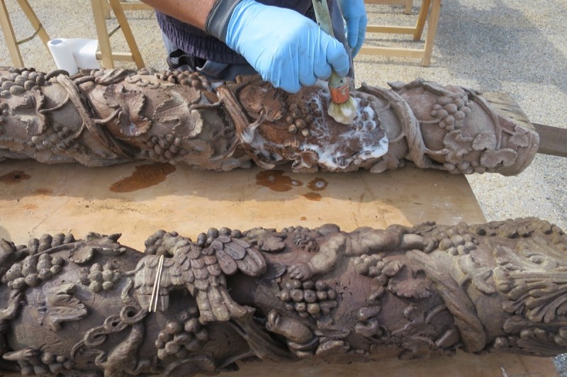 Atelier Giordani - Conservation - Restauration
Edifice – Mobilier - Sculpture – Objets d’art – Moulage –
Pierre, bois métal, polychromie et dorure - Travaux de restauration du mobilier classé de la chapelle -  - OPÉRATIONS RÉALISÉES
LOT 1 Menuiserie-ébénisterie 
LOT 2: Polychromie-statuaire

Trois tranches :

Tranche 1 :
-	Chancel
-	Édicule
-	Retable de la Vierge
-	Colonnes isolées
-	2 bas-reliefs 

Tranche 2 :
-	Maître-autel
-	2 colonnes torses
-	Portes latérales et encadrement

Tranche 3 :
-	Reliquaires, chandeliers, étuis à crosse
-	Statuaire