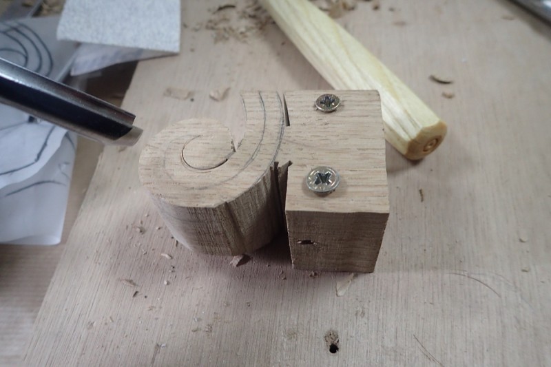 Atelier Giordani - Conservation - Restauration
Edifice – Mobilier - Sculpture – Objets d’art – Moulage –
Pierre, bois métal, polychromie et dorure - Travaux de restauration du mobilier classé de la chapelle -  - OPÉRATIONS RÉALISÉES
LOT 1 Menuiserie-ébénisterie 
LOT 2: Polychromie-statuaire

Trois tranches :

Tranche 1 :
-	Chancel
-	Édicule
-	Retable de la Vierge
-	Colonnes isolées
-	2 bas-reliefs 

Tranche 2 :
-	Maître-autel
-	2 colonnes torses
-	Portes latérales et encadrement

Tranche 3 :
-	Reliquaires, chandeliers, étuis à crosse
-	Statuaire