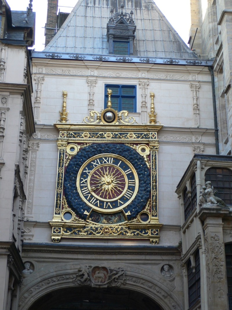 Atelier Giordani - Conservation - Restauration
Edifice – Mobilier - Sculpture – Objets d’art – Moulage –
Pierre, bois métal, polychromie et dorure - Restauration de la dorure, la peinture et du décor des cadrans -  - OPÉRATIONS RÉALISÉES
- Nettoyage
- Réintégration formelles
- Renfort des assemblages
- Extraction des pointes oxydées
- Réintégrations colorées
- Dorure à la feuille d’or et argenture
- Patine