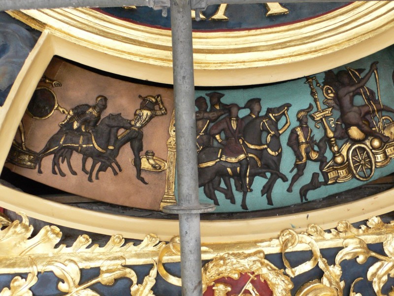 Atelier Giordani - Conservation - Restauration
Edifice – Mobilier - Sculpture – Objets d’art – Moulage –
Pierre, bois métal, polychromie et dorure - Restauration de la dorure, la peinture et du décor des cadrans -  - OPÉRATIONS RÉALISÉES
- Nettoyage
- Réintégration formelles
- Renfort des assemblages
- Extraction des pointes oxydées
- Réintégrations colorées
- Dorure à la feuille d’or et argenture
- Patine