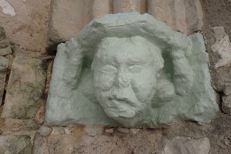 Atelier Giordani - Conservation - Restauration
Edifice – Mobilier - Sculpture – Objets d’art – Moulage –
Pierre, bois métal, polychromie et dorure - Restauration des ruines des bâtiments conventuels et du chœur de l’église Notre-Dame -  - OPÉRATIONS RÉALISÉES
- Dépoussiérage
- Pré-consolidation
- Traitement biocide
- Nettoyage par micro gommage
- Nettoyage filmogène au latex
- Consolidation
- Purge des supports de ragréages
- Ragréages
- Estampage
- Bouchons sculptés
- Rejointoiement
- Collage, renforts et goujonnage
- Sculpture en pierre neuve
- Patine