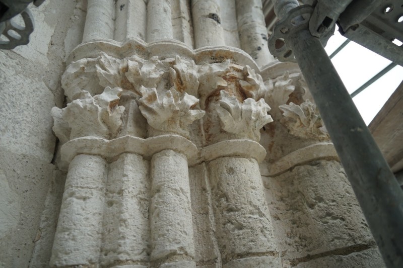 Atelier Giordani - Conservation - Restauration
Edifice – Mobilier - Sculpture – Objets d’art – Moulage –
Pierre, bois métal, polychromie et dorure - Restauration des ruines des bâtiments conventuels et du chœur de l’église Notre-Dame -  - OPÉRATIONS RÉALISÉES
- Dépoussiérage
- Pré-consolidation
- Traitement biocide
- Nettoyage par micro gommage
- Nettoyage filmogène au latex
- Consolidation
- Purge des supports de ragréages
- Ragréages
- Estampage
- Bouchons sculptés
- Rejointoiement
- Collage, renforts et goujonnage
- Sculpture en pierre neuve
- Patine