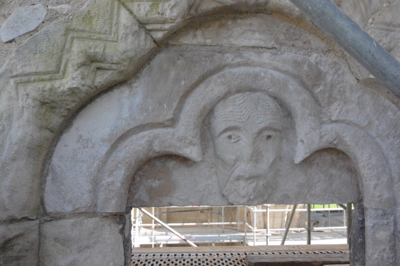 Atelier Giordani - Conservation - Restauration
Edifice – Mobilier - Sculpture – Objets d’art – Moulage –
Pierre, bois métal, polychromie et dorure - Restauration des ruines des bâtiments conventuels et du chœur de l’église Notre-Dame -  - OPÉRATIONS RÉALISÉES
- Dépoussiérage
- Pré-consolidation
- Traitement biocide
- Nettoyage par micro gommage
- Nettoyage filmogène au latex
- Consolidation
- Purge des supports de ragréages
- Ragréages
- Estampage
- Bouchons sculptés
- Rejointoiement
- Collage, renforts et goujonnage
- Sculpture en pierre neuve
- Patine