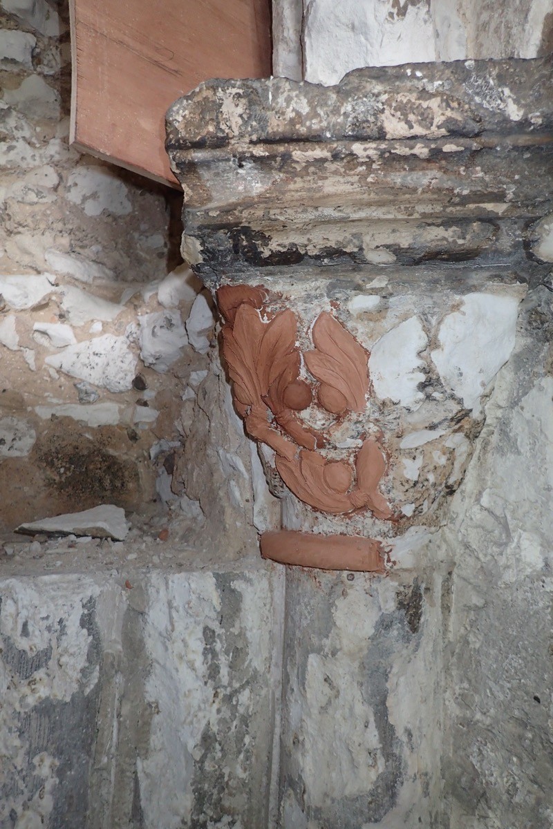 Atelier Giordani - Conservation - Restauration
Edifice – Mobilier - Sculpture – Objets d’art – Moulage –
Pierre, bois métal, polychromie et dorure - Restauration des ruines des bâtiments conventuels et du chœur de l’église Notre-Dame -  - OPÉRATIONS RÉALISÉES
- Dépoussiérage
- Pré-consolidation
- Traitement biocide
- Nettoyage par micro gommage
- Nettoyage filmogène au latex
- Consolidation
- Purge des supports de ragréages
- Ragréages
- Estampage
- Bouchons sculptés
- Rejointoiement
- Collage, renforts et goujonnage
- Sculpture en pierre neuve
- Patine