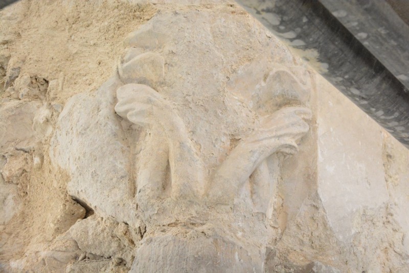 Atelier Giordani - Conservation - Restauration
Edifice – Mobilier - Sculpture – Objets d’art – Moulage –
Pierre, bois métal, polychromie et dorure - Restauration des ruines des bâtiments conventuels et du chœur de l’église Notre-Dame -  - OPÉRATIONS RÉALISÉES
- Dépoussiérage
- Pré-consolidation
- Traitement biocide
- Nettoyage par micro gommage
- Nettoyage filmogène au latex
- Consolidation
- Purge des supports de ragréages
- Ragréages
- Estampage
- Bouchons sculptés
- Rejointoiement
- Collage, renforts et goujonnage
- Sculpture en pierre neuve
- Patine