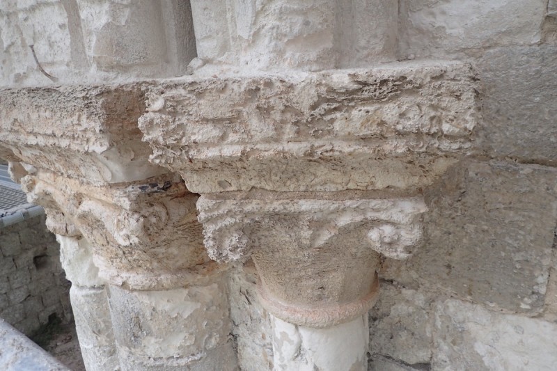 Atelier Giordani - Conservation - Restauration
Edifice – Mobilier - Sculpture – Objets d’art – Moulage –
Pierre, bois métal, polychromie et dorure - Restauration des ruines des bâtiments conventuels et du chœur de l’église Notre-Dame -  - OPÉRATIONS RÉALISÉES
- Dépoussiérage
- Pré-consolidation
- Traitement biocide
- Nettoyage par micro gommage
- Nettoyage filmogène au latex
- Consolidation
- Purge des supports de ragréages
- Ragréages
- Estampage
- Bouchons sculptés
- Rejointoiement
- Collage, renforts et goujonnage
- Sculpture en pierre neuve
- Patine