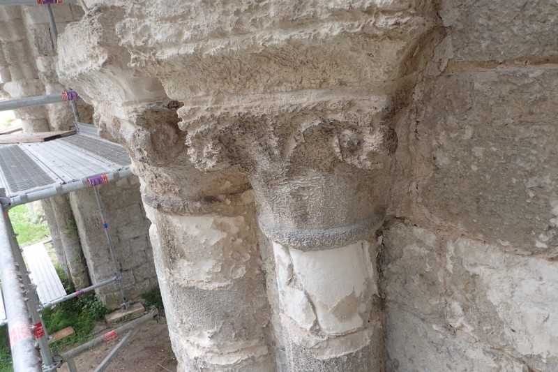 Atelier Giordani - Conservation - Restauration
Edifice – Mobilier - Sculpture – Objets d’art – Moulage –
Pierre, bois métal, polychromie et dorure - Restauration des ruines des bâtiments conventuels et du chœur de l’église Notre-Dame -  - OPÉRATIONS RÉALISÉES
- Dépoussiérage
- Pré-consolidation
- Traitement biocide
- Nettoyage par micro gommage
- Nettoyage filmogène au latex
- Consolidation
- Purge des supports de ragréages
- Ragréages
- Estampage
- Bouchons sculptés
- Rejointoiement
- Collage, renforts et goujonnage
- Sculpture en pierre neuve
- Patine