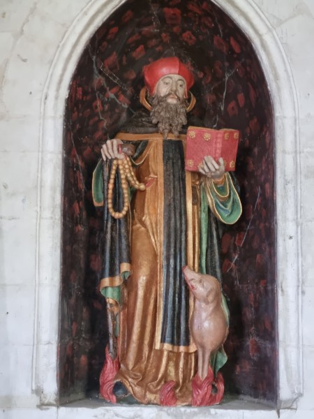 Atelier Giordani - Conservation - Restauration
Edifice – Mobilier - Sculpture – Objets d’art – Moulage –
Pierre, bois métal, polychromie et dorure - Restauration et dégagement de deux statues de Saint Antoine en bois et pierre - bois et pierre polychrome - Concernant les deux statues :
- Sondages stratigraphiques
- Dépoussiérage des statues et refixage de la polychromie en concomitance
- Dégagement du surpeint XIXème
- Comblement des manques et lacunes
- Réintégration colorées des lacunes

Statue bois : 
- Traitement infestation xylophage et consolidation du matériau